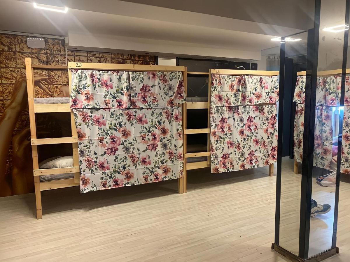 Unique City Hostel 100 Meters From Beach Λάρνακα Εξωτερικό φωτογραφία